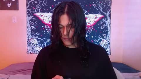 daiki sx online show from February 4, 7:31 pm