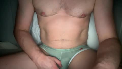 Snapshot of dljock222 chatting on February 4, 8:35 am DLJock222 online show from February 4, 8:35 am