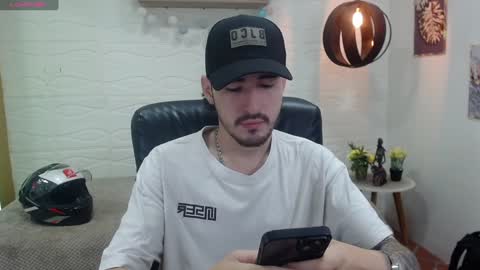 Snapshot of dmitrisanders1 chatting on January 7, 9:25 pm Maybe in pvt online show from January 7, 9:25 pm