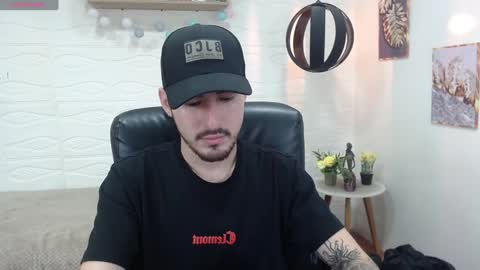 Snapshot of dmitrisanders1 chatting on January 28, 8:47 pm Maybe in pvt online show from January 28, 8:47 pm
