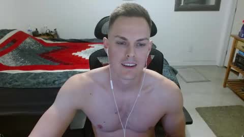 Snapshot of dmoney212 chatting on October 3, 5:34 am dmoney212 online show from October 3, 5:34 am
