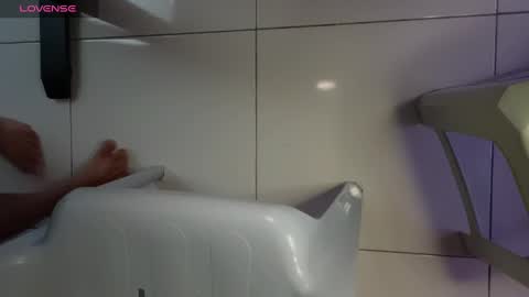 asian little tiger online show from February 16, 3:59 pm