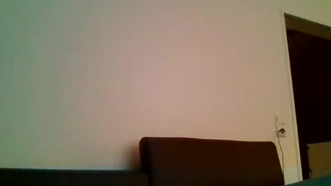Snapshot of dombio_12 chatting on February 19, 5:49 pm dombio_12 online show from February 19, 5:49 pm