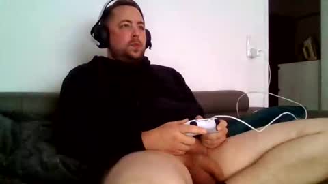 Snapshot of dombio_12 chatting on September 12, 5:46 pm dombio_12 online show from September 12, 5:46 pm