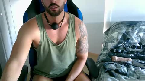 Snapshot of dominatedtitan chatting on September 9, 10:37 am DominatedTitan online show from September 9, 10:37 am