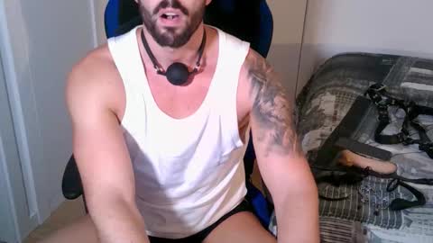 Snapshot of dominatedtitan chatting on September 28, 4:05 pm DominatedTitan online show from September 28, 4:05 pm