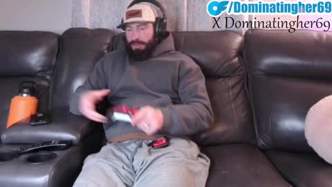 Snapshot of dominatingher69 chatting on January 10, 4:51 pm dominatingher69 online show from January 10, 4:51 pm