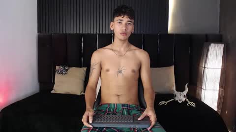 Dominic online show from October 12, 1:10 am