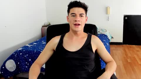 Your real love online show from November 17, 7:39 pm