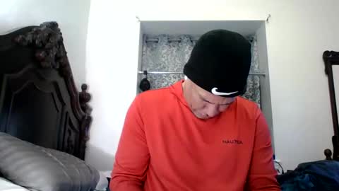 luis online show from June 9, 3:41 am