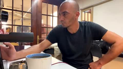 domnu_ozfutura online show from March 1, 11:43 am