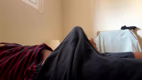 donde252101 online show from November 16, 9:55 am