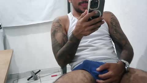 dony942879 online show from December 19, 6:21 am