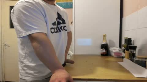 menu  below online show from April 15, 9:04 pm