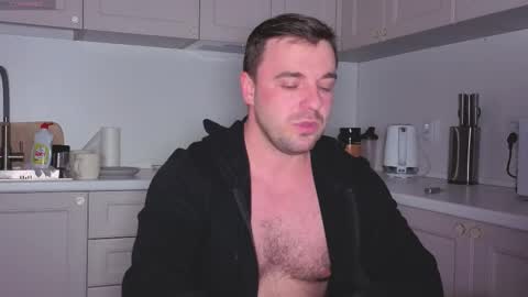 Sasha online show from November 6, 7:50 pm