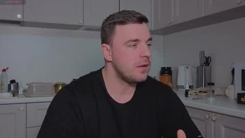 Sasha online show from December 4, 9:22 pm