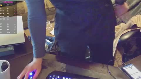 DotYourEyezez  online show from February 16, 5:04 am