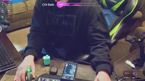 DotYourEyezez  online show from December 24, 7:39 am