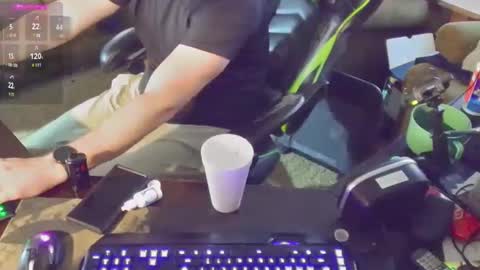 DotYourEyezez  online show from January 24, 9:58 pm