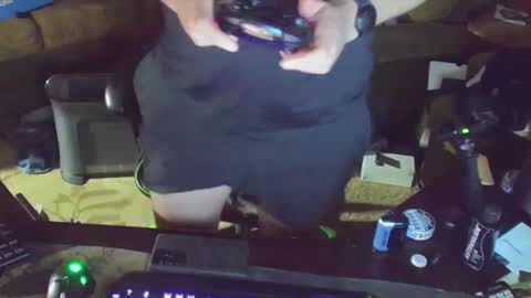 DotYourEyezez  online show from February 4, 11:05 am