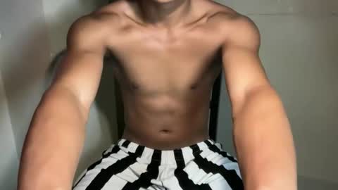 DoubleFeeling online show from January 7, 9:47 am