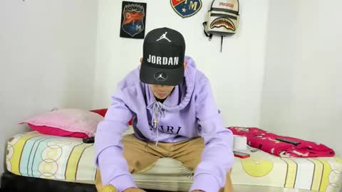 douglas_gallegos online show from December 3, 3:29 am