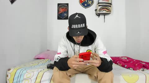 douglas_gallegos online show from December 13, 3:05 am