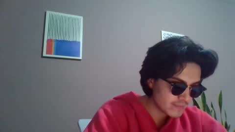 drake__wolf online show from October 30, 1:30 am