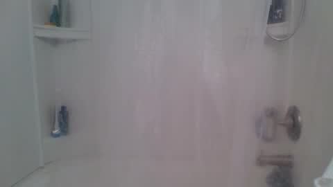 drake__wolf online show from October 25, 6:48 am