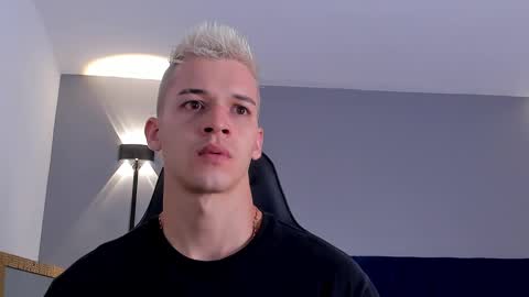 drake_carter1 online show from March 10, 1:56 am