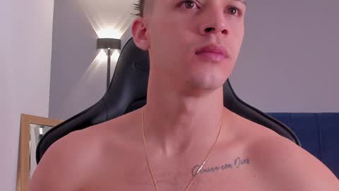 drake_carter1 online show from January 25, 2:04 am