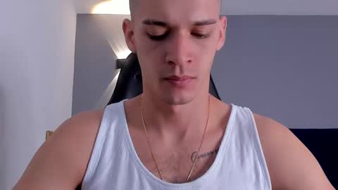 drake_carter1 online show from February 26, 12:16 am