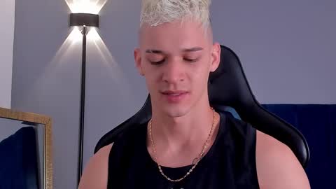 drake_carter1 online show from March 12, 2:31 am