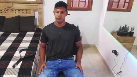 drake_cerra online show from November 20, 9:02 pm