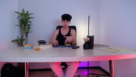 drakecollinss online show from March 3, 9:45 pm