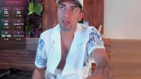 Snapshot of drakeneumann chatting on September 16, 4:02 am Drake Neuman online show from September 16, 4:02 am