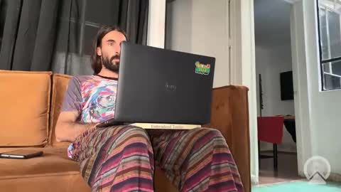 new profile Aircum99  online show from November 29, 8:44 pm