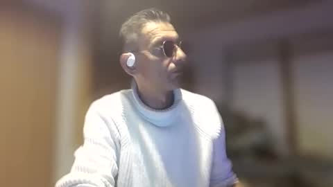 Dreambob online show from April 14, 8:08 pm