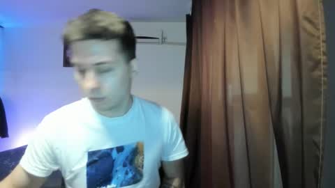 Johnny online show from March 13, 4:03 pm