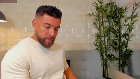 cris online show from January 21, 12:15 am