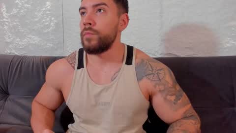 cris online show from October 18, 7:52 pm