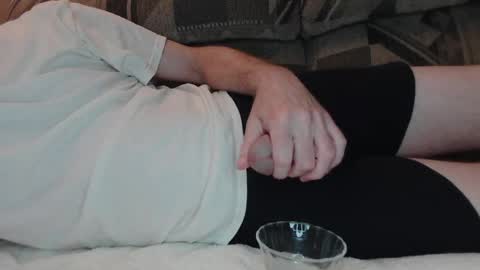 drippyjt online show from April 9, 3:48 am