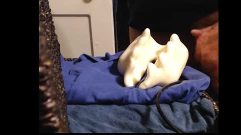 Snapshot of drmbigg chatting on October 2, 9:52 pm Hello Hope you enjoy what you see. I love attention in dirty talk and tips thickcock edging precum dirtyTalk C2C online show from October 2, 9:52 pm