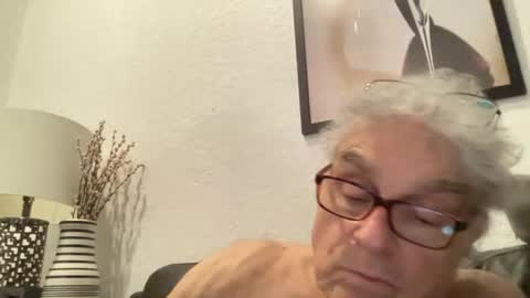 DrTony4u222100 online show from January 8, 10:48 pm