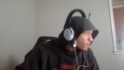 Snapshot of dubz07 chatting on December 11, 12:16 pm dubz07 online show from December 11, 12:16 pm