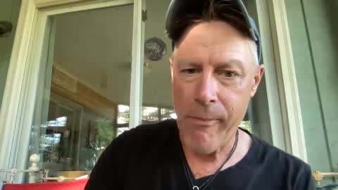 Snapshot of dudeinnh chatting on September 21, 9:04 pm Steve online show from September 21, 9:04 pm