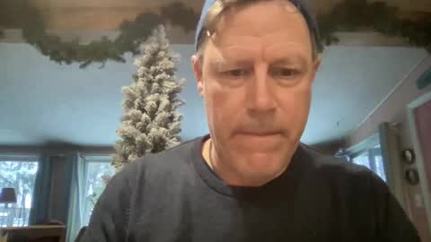 Snapshot of dudeinnh chatting on February 9, 9:49 pm Steve online show from February 9, 9:49 pm