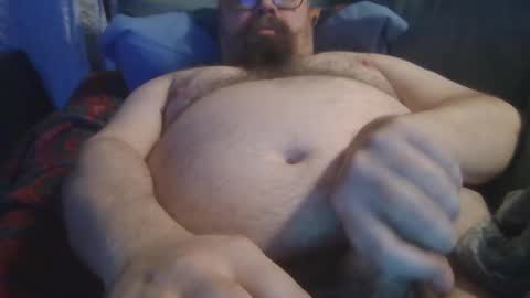 Snapshot of dukes_mustache_ridesx chatting on January 1, 9:39 am Duke online show from January 1, 9:39 am