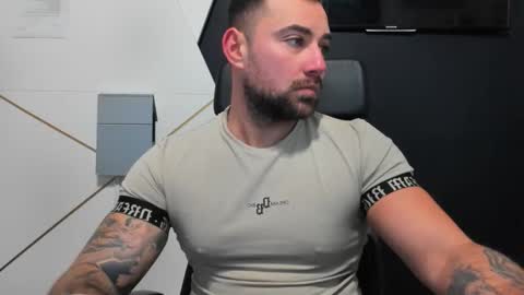 DuncanStone online show from December 1, 5:54 am