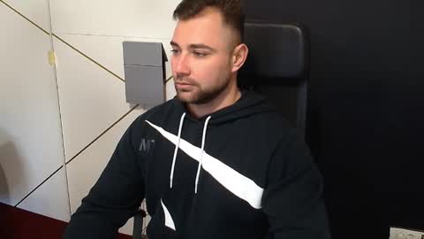 DuncanStone online show from November 15, 8:38 am